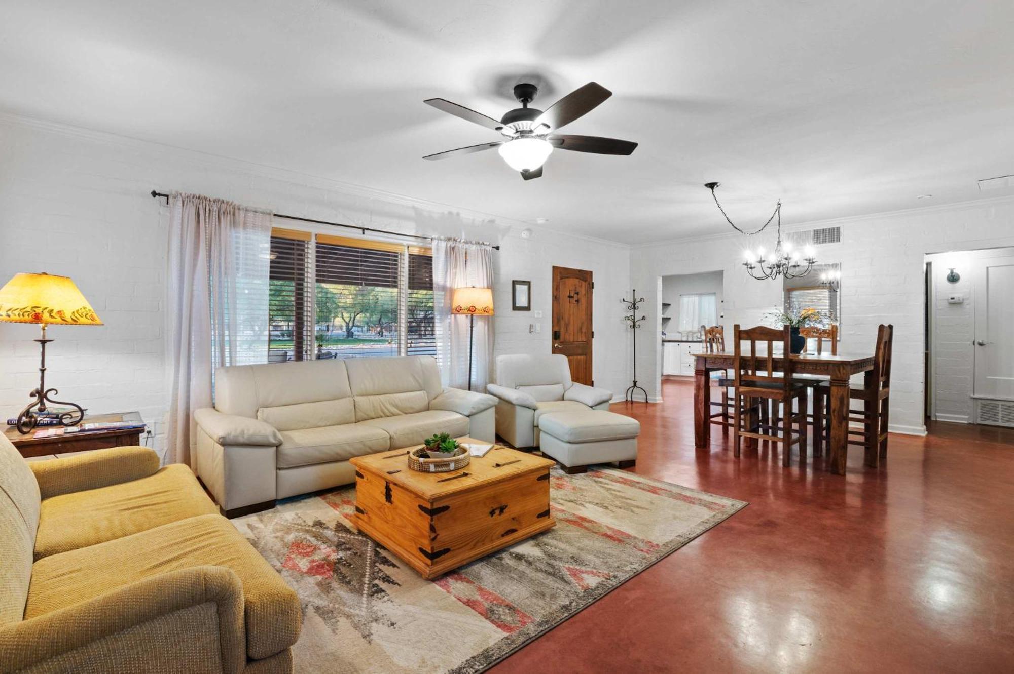 Holiday home Pool & Pickleball At Hidden Gem, Solana #4 Tucson